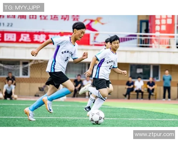 用激情点燃赛场旋律球星足球与动感配乐的完美融合